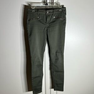 Refuge olive skinny jeans